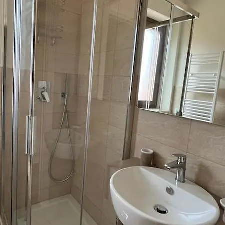 Sotto Le Mura, Tufo Apartment *
