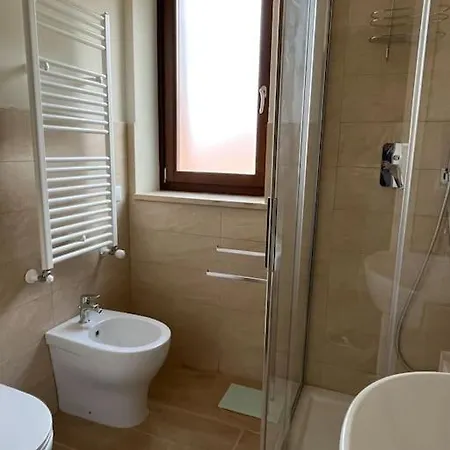 Sotto Le Mura, Tufo Apartment *